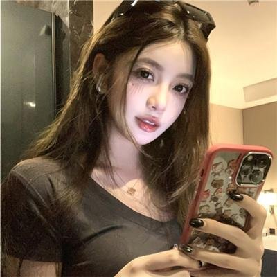 凝视蕾妮玛莉佛森